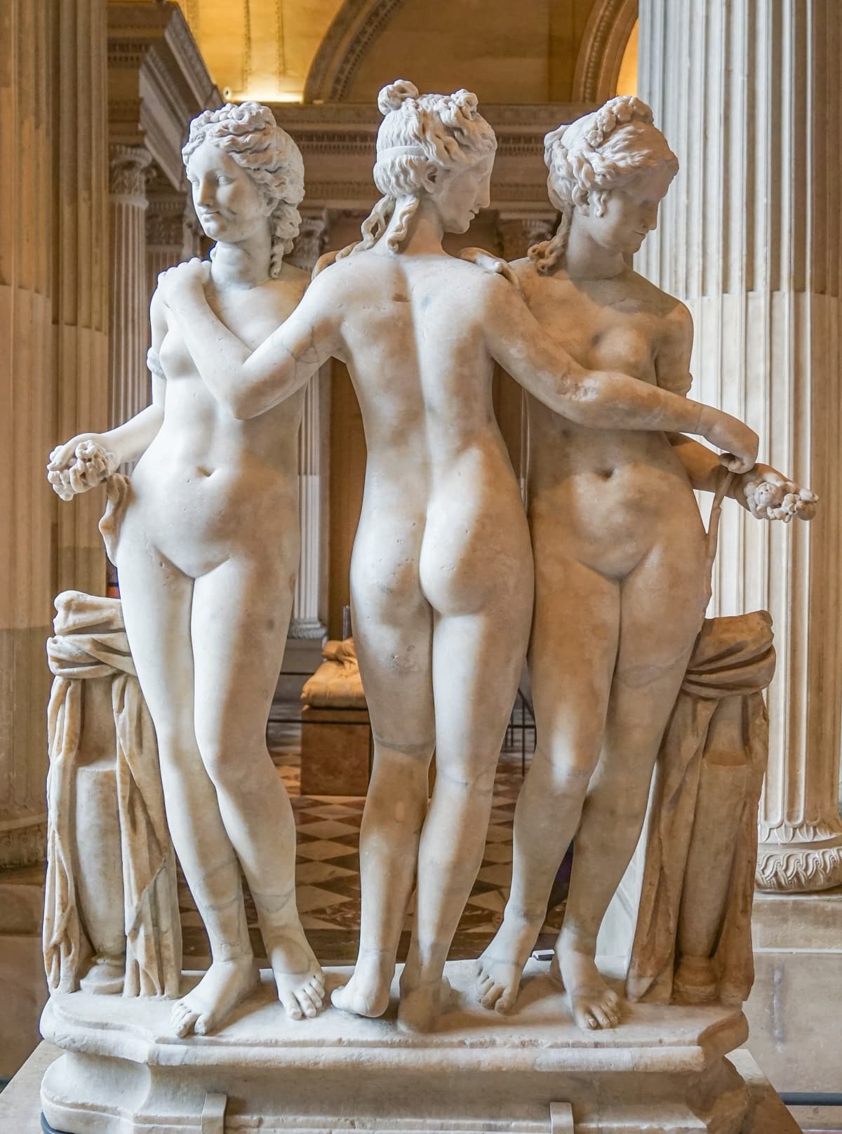 Three Graces Louvre