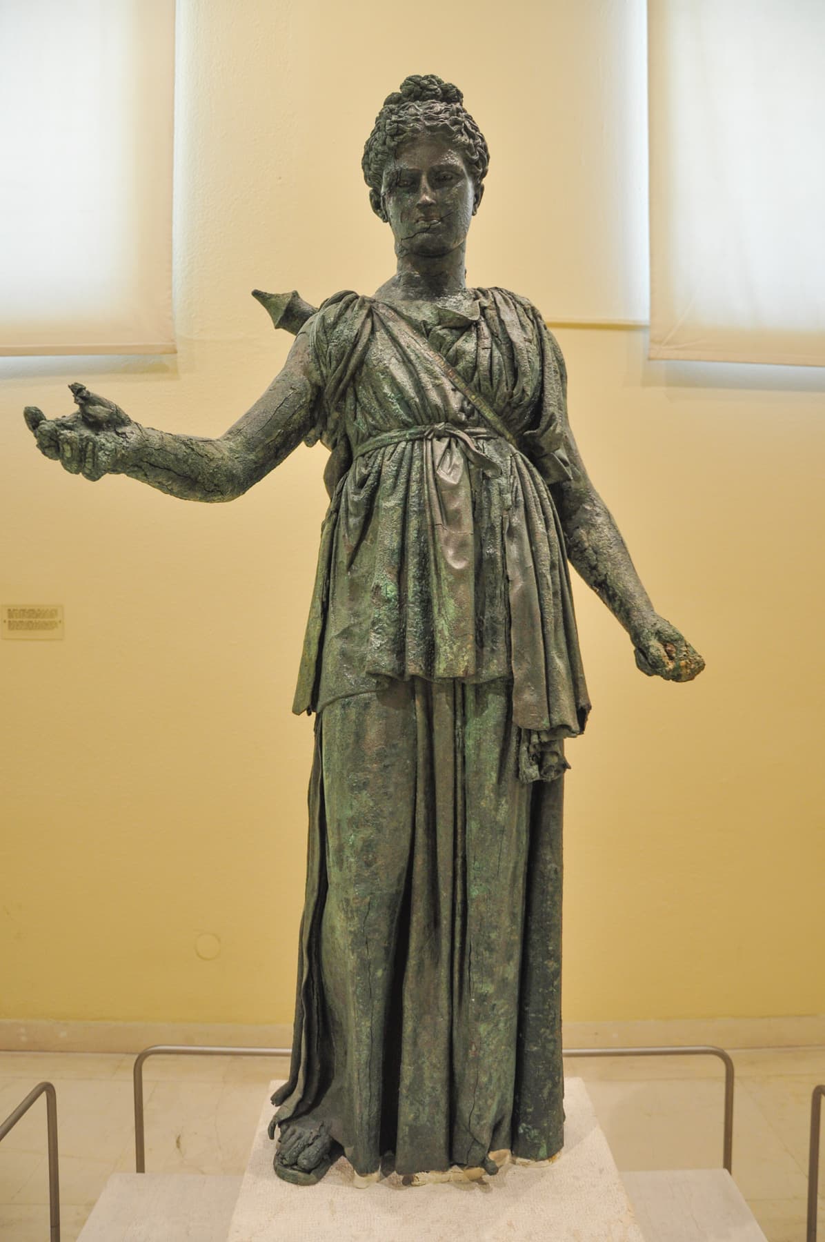 Artemis B Front