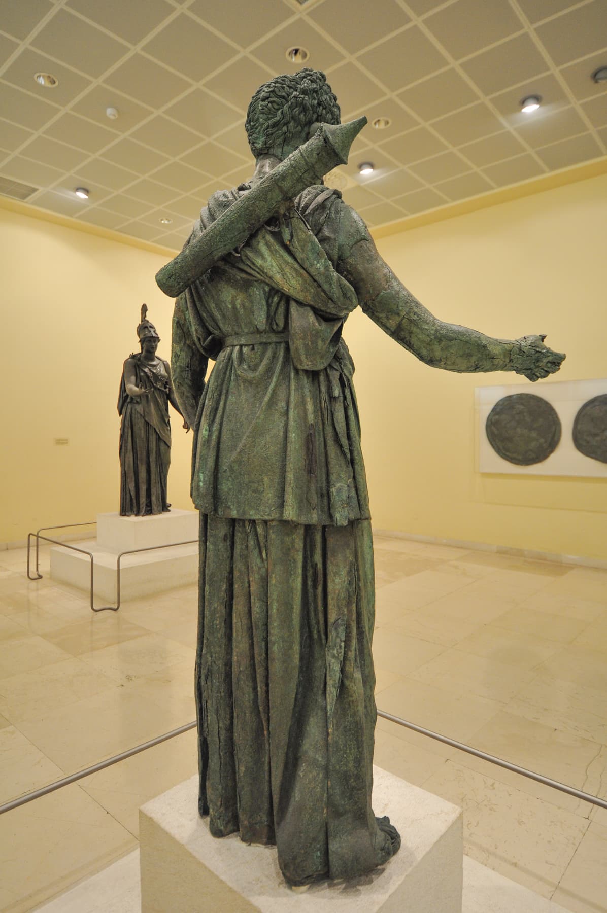 Artemis B Back
