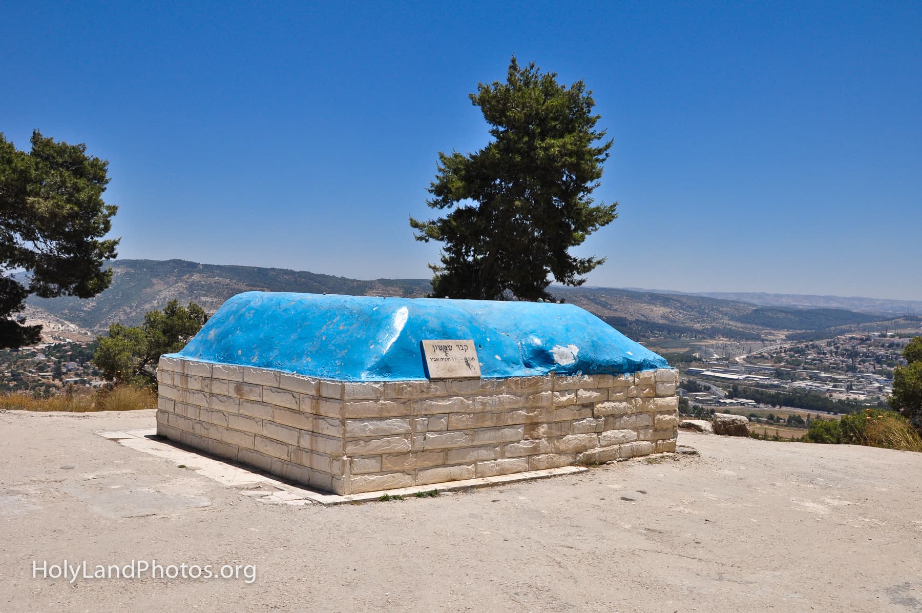 Samson's Cenotaph