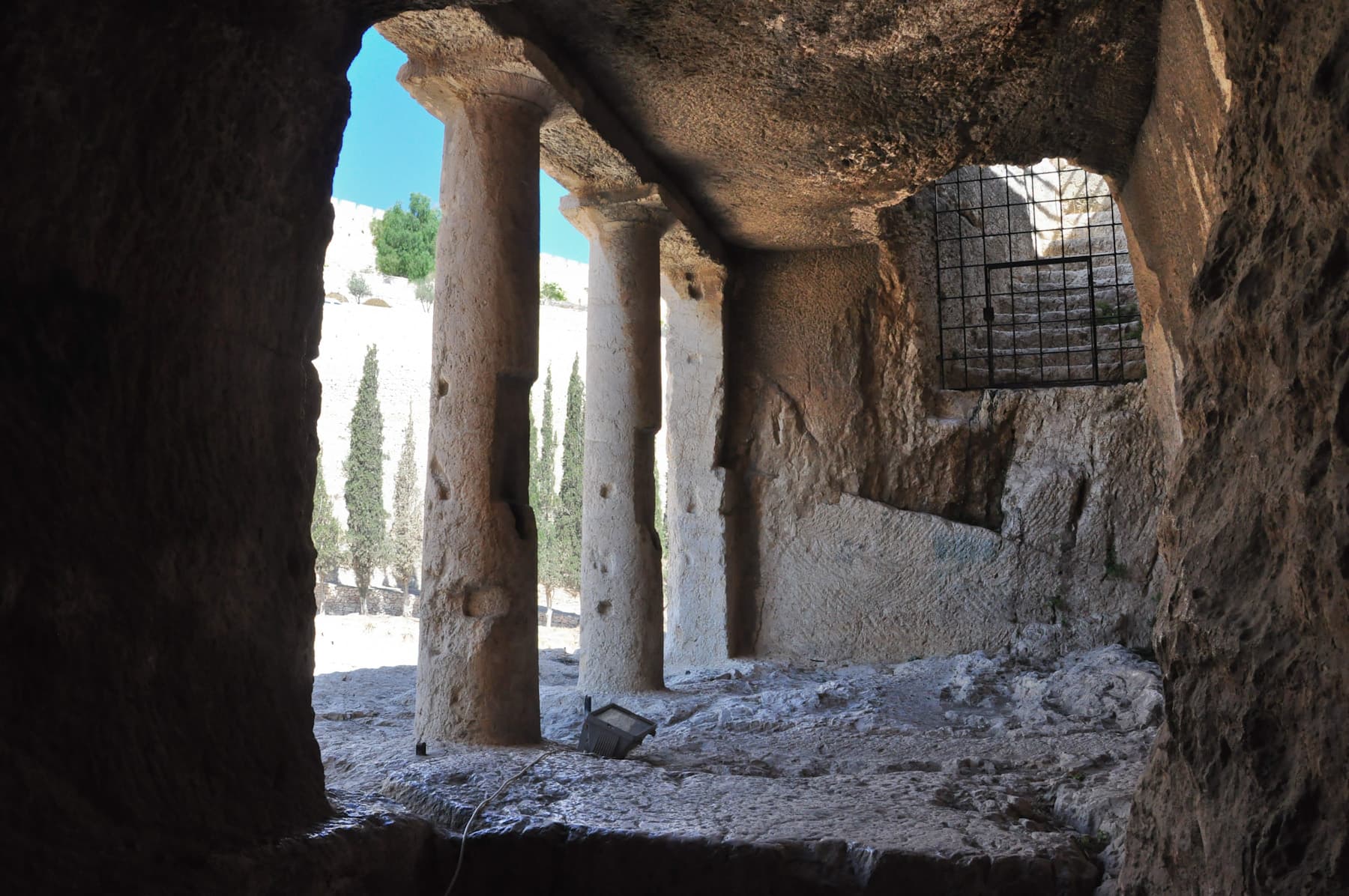 Hezir Interior 1