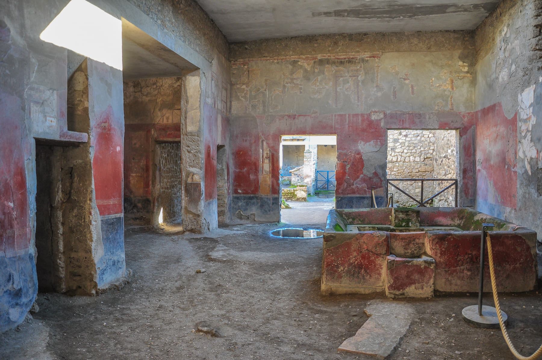 Fullonica Interior