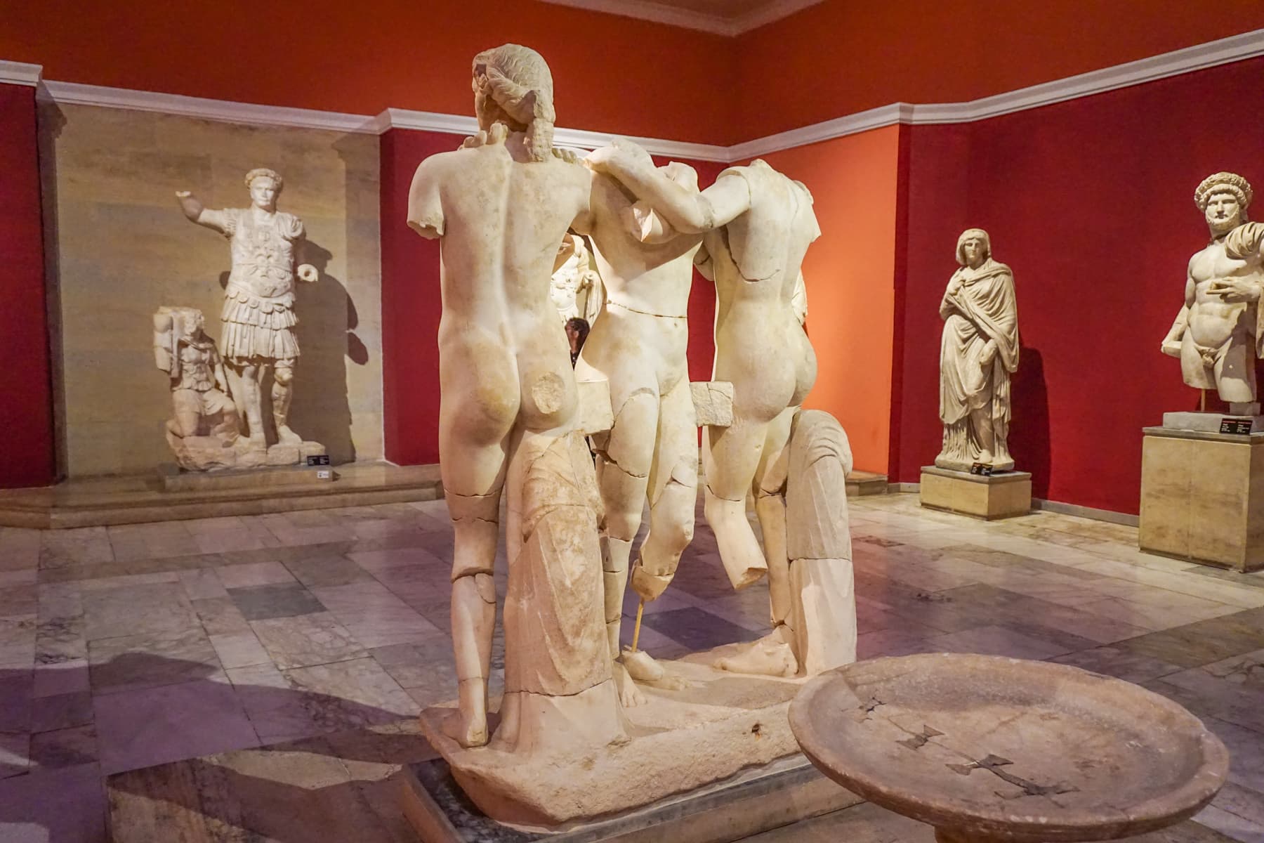 Three Graces Back