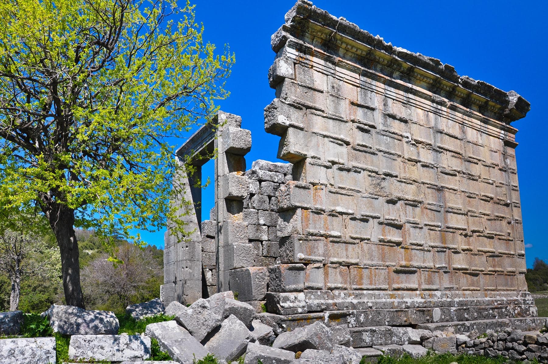Temple to the Emperors East