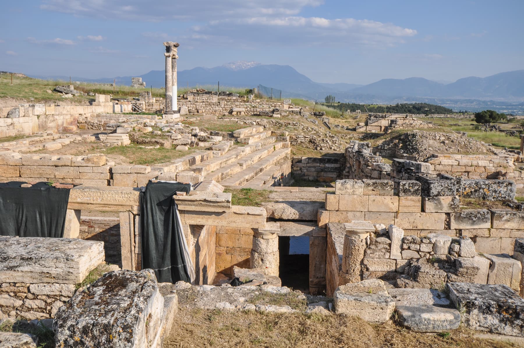 The Plutonium, the entrance to the underworld at Hierapolis.