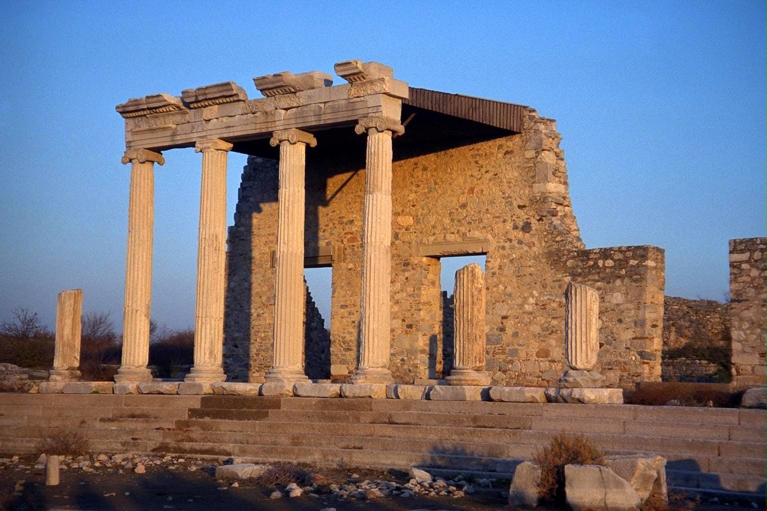 Ionic Stoa
