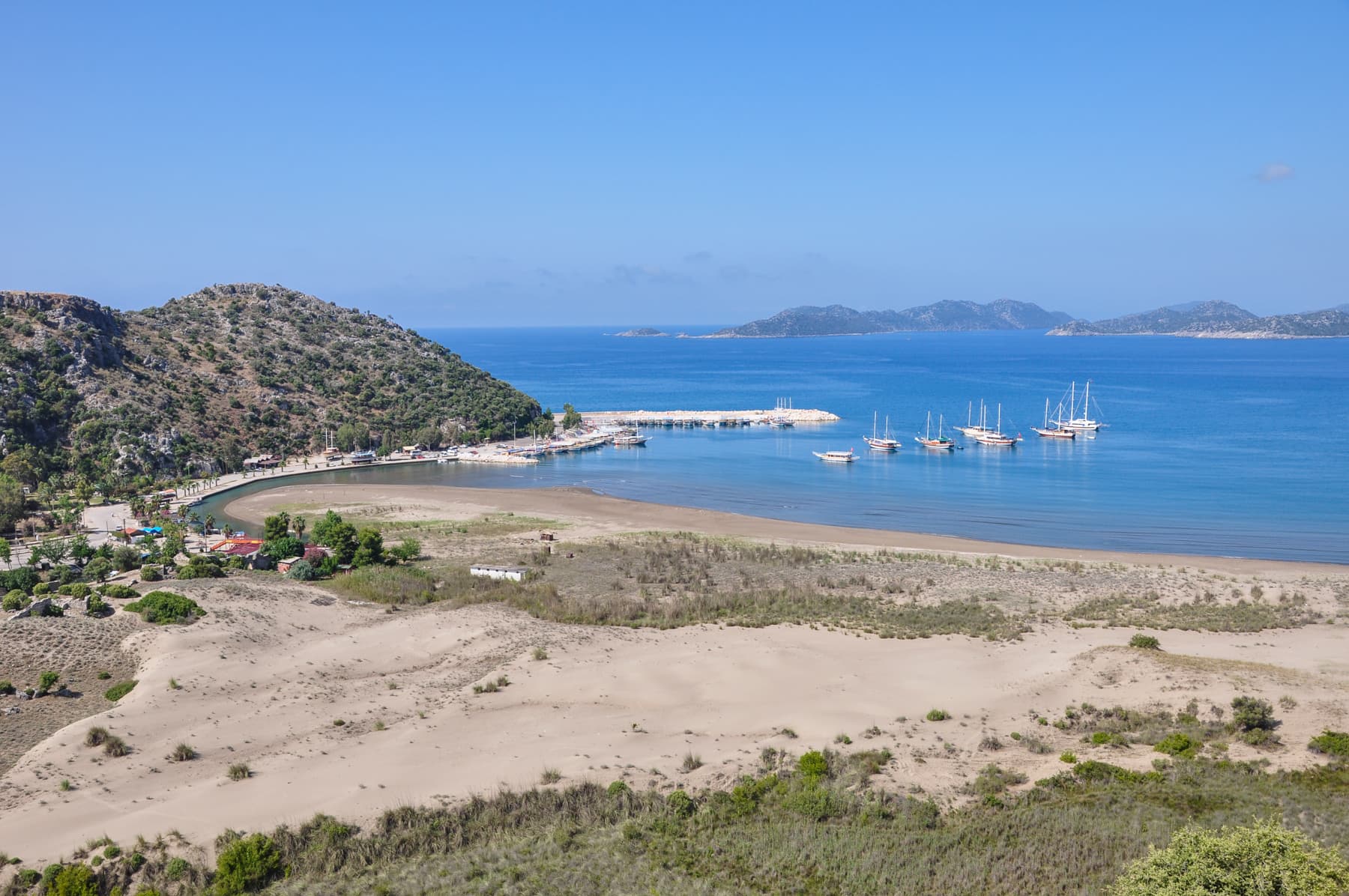 Modern Harbor